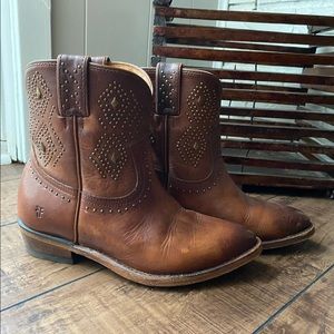 Frye Billy Short boots